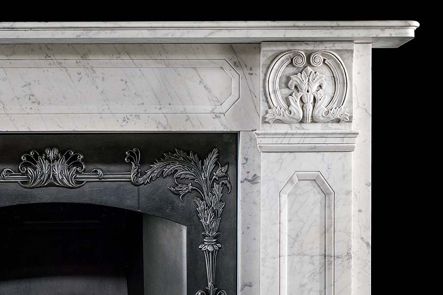 Портал для камина из мрамора Бьянко Каррара С (Bianco Carrara C)
